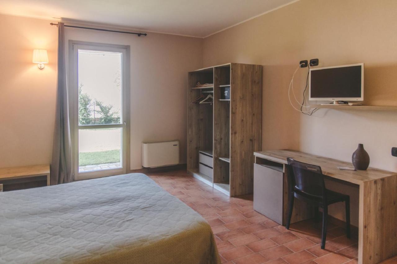 Agriturismo Bassanine Monticelli dʼOngina Exteriér fotografie
