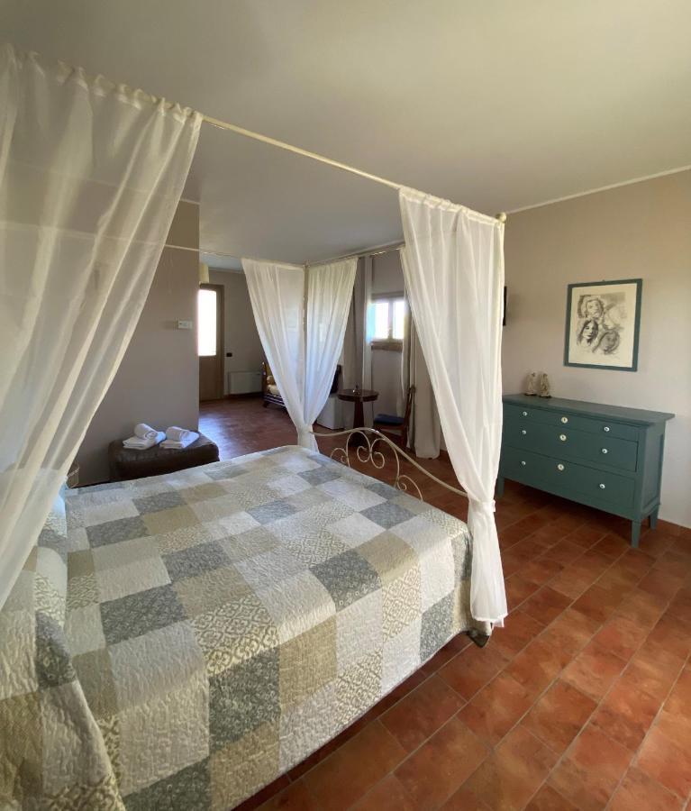 Agriturismo Bassanine Monticelli dʼOngina Exteriér fotografie